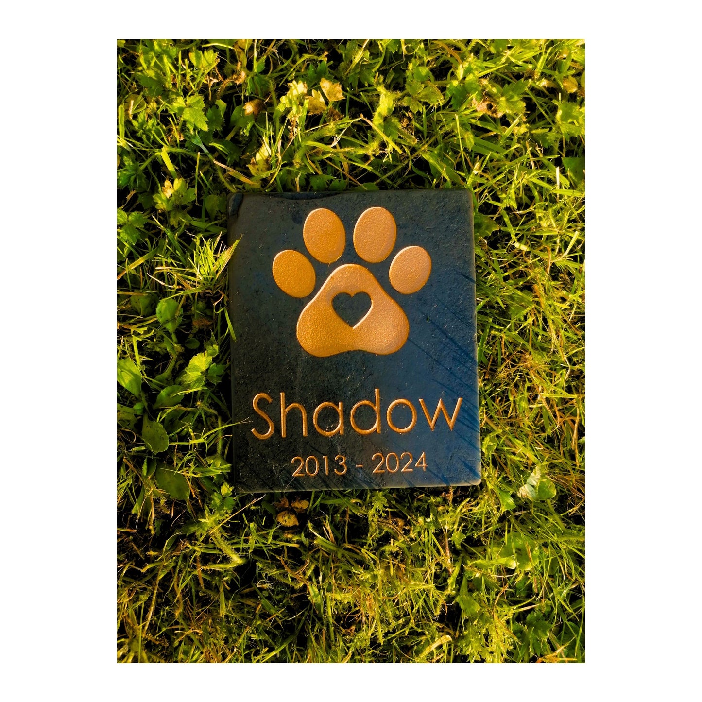 Personalised Custom Pet Paw Print | Engraved Natural Slate Memorial Plaque | Gold Copper Silver | Memories Tributes Markers Stone Headstones