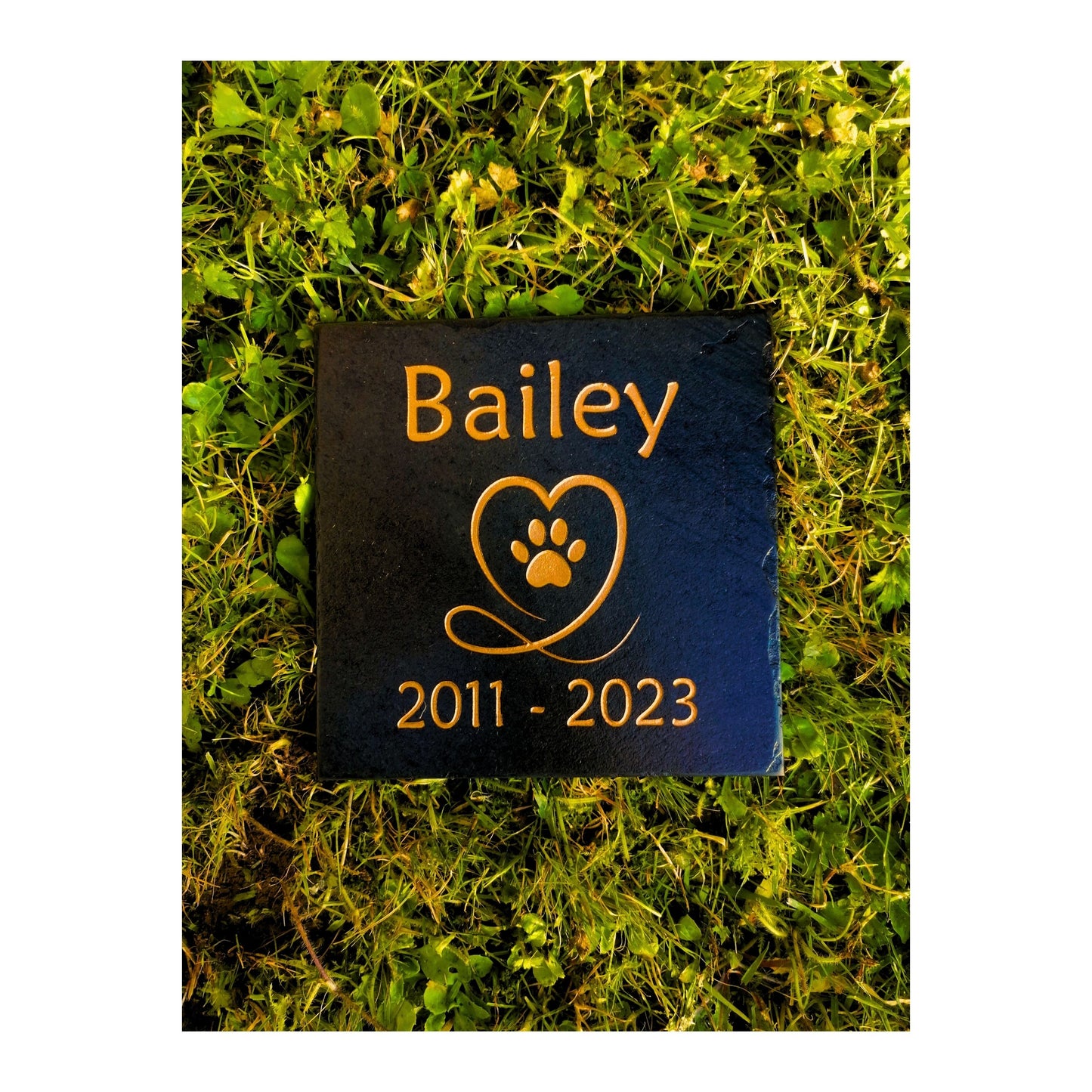 Personalised Custom Pet Paw Print | Engraved Natural Slate Memorial Plaque | Gold Copper Silver | Memories Tributes Markers Stone Headstones