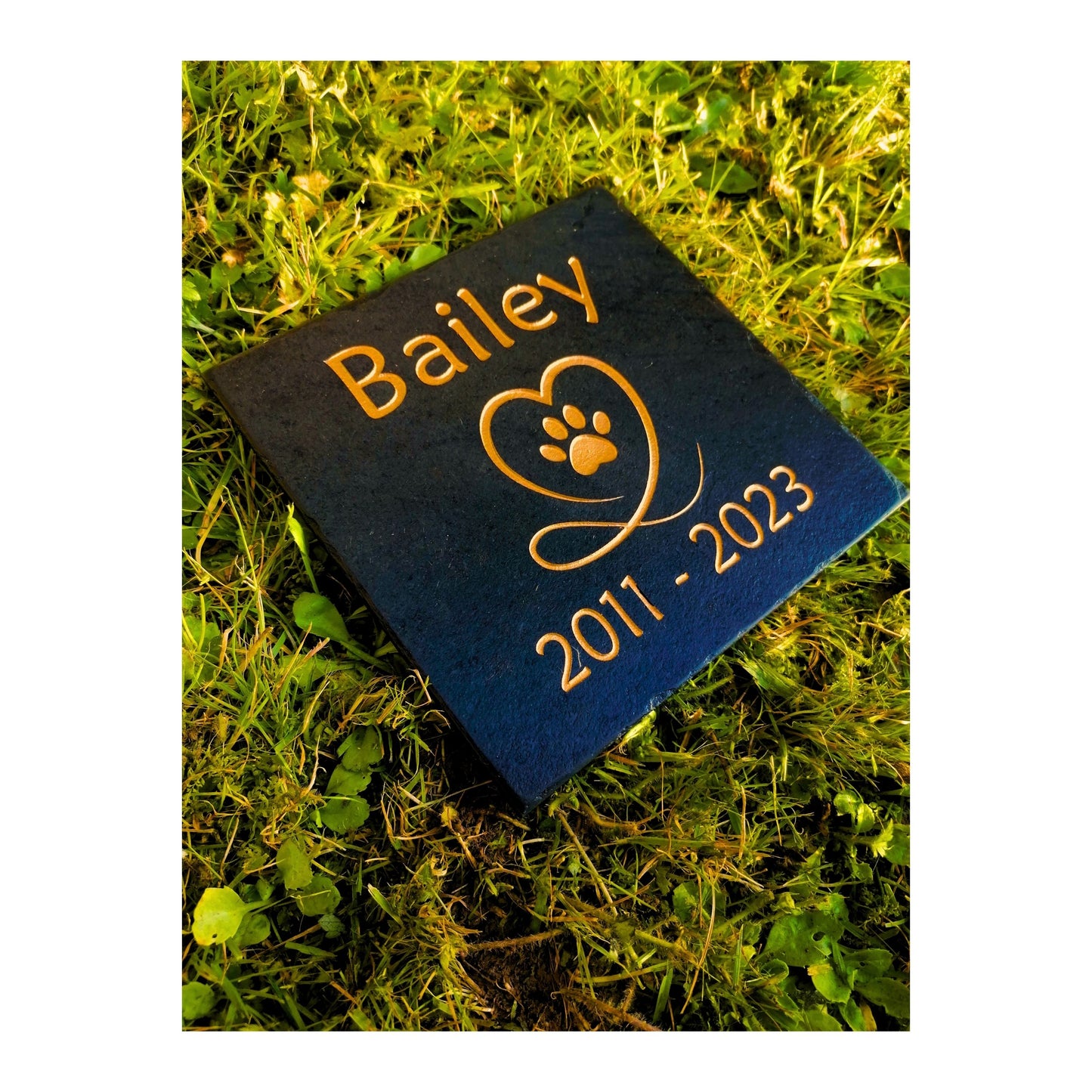 Personalised Custom Pet Paw Print | Engraved Natural Slate Memorial Plaque | Gold Copper Silver | Memories Tributes Markers Stone Headstones