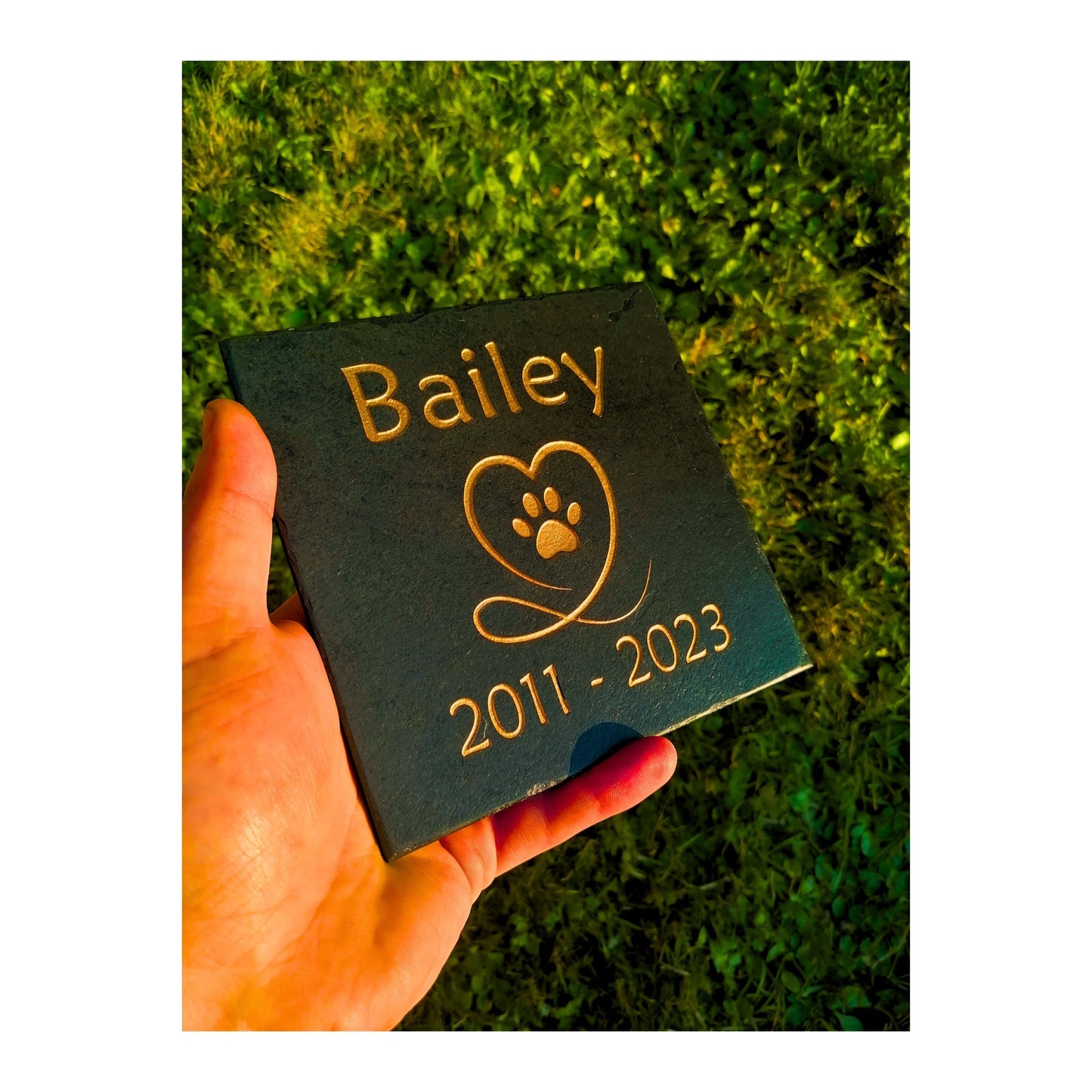 Personalised Custom Pet Paw Print | Engraved Natural Slate Memorial Plaque | Gold Copper Silver | Memories Tributes Markers Stone Headstones