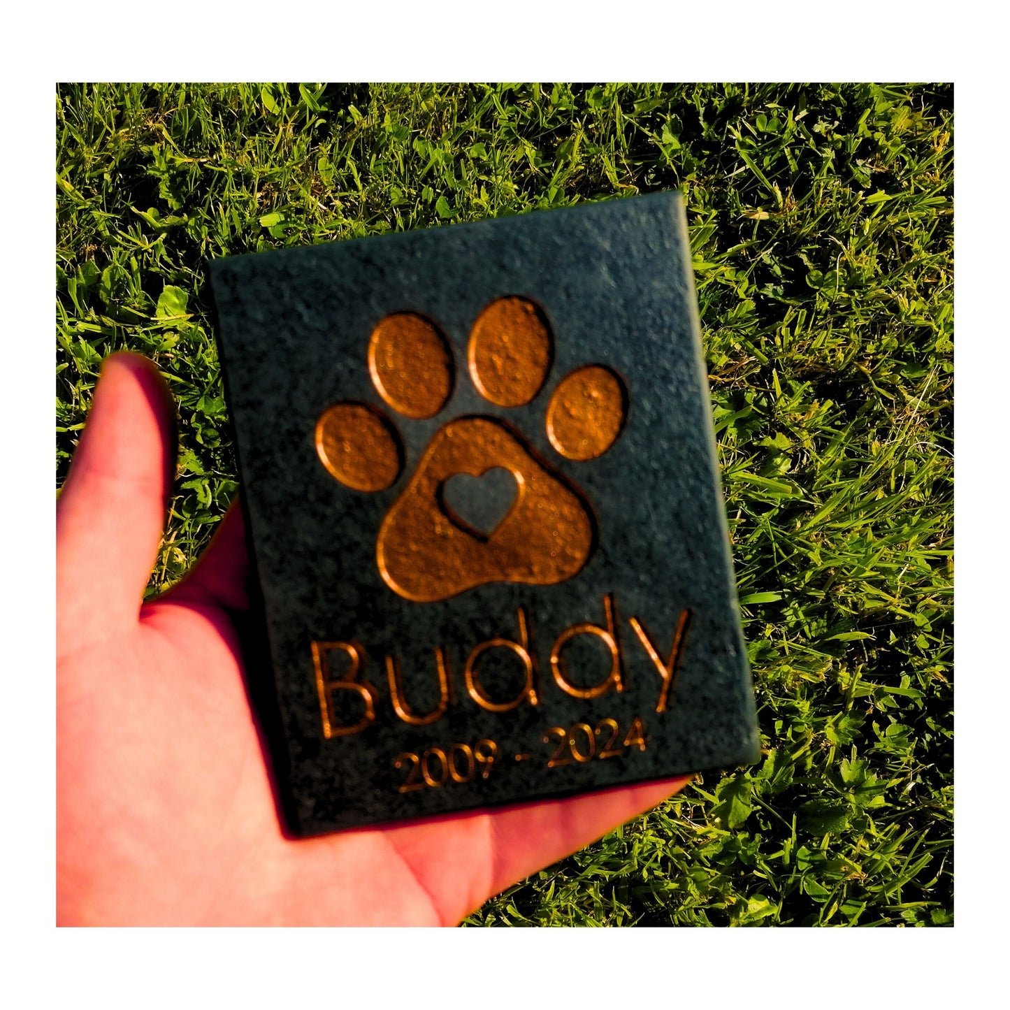 Personalised Custom Pet Paw Print | Engraved Natural Slate Memorial Plaque | Gold Copper Silver | Memories Tributes Markers Stone Headstones